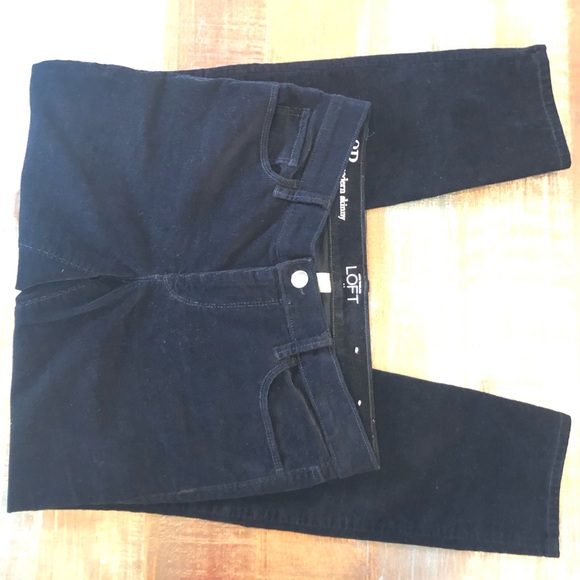 Ann Taylor Loft Black Corduroy Jeans 8P NWOT - Picture 2 of 8